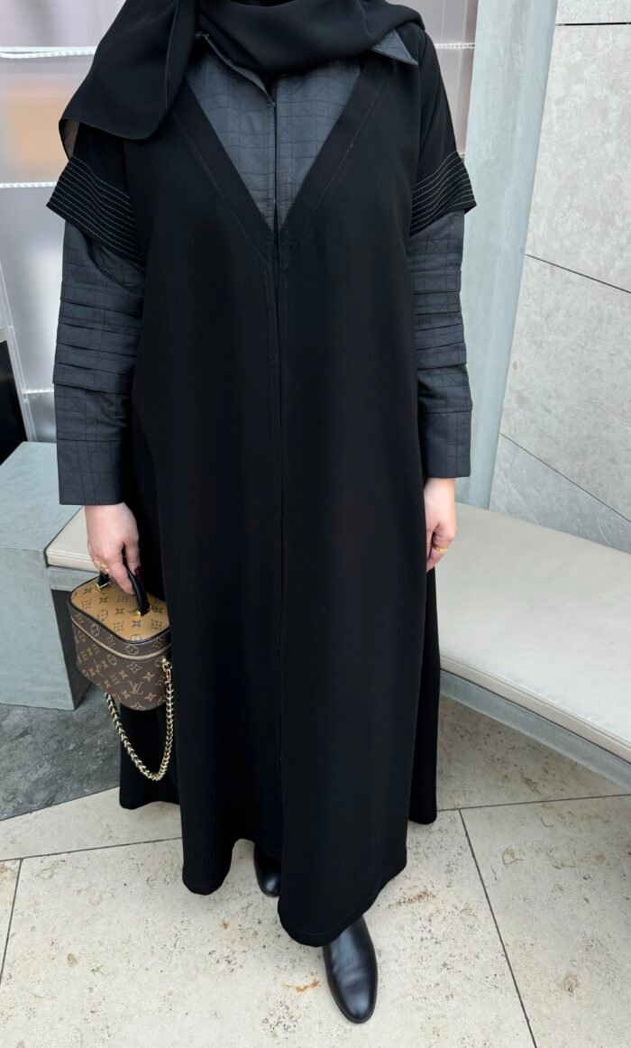 ⁦A24⁩ - الصورة ⁦1⁩